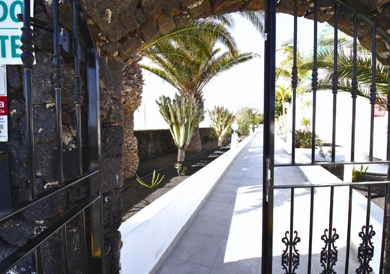 Apartamentos Aloe Пуерто-дель-Кармен Екстер'єр фото